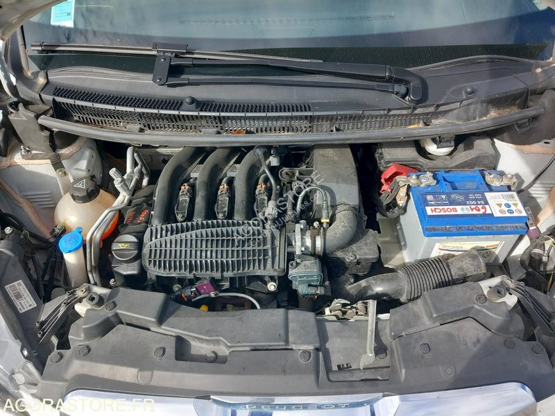 Peugeot 108 van