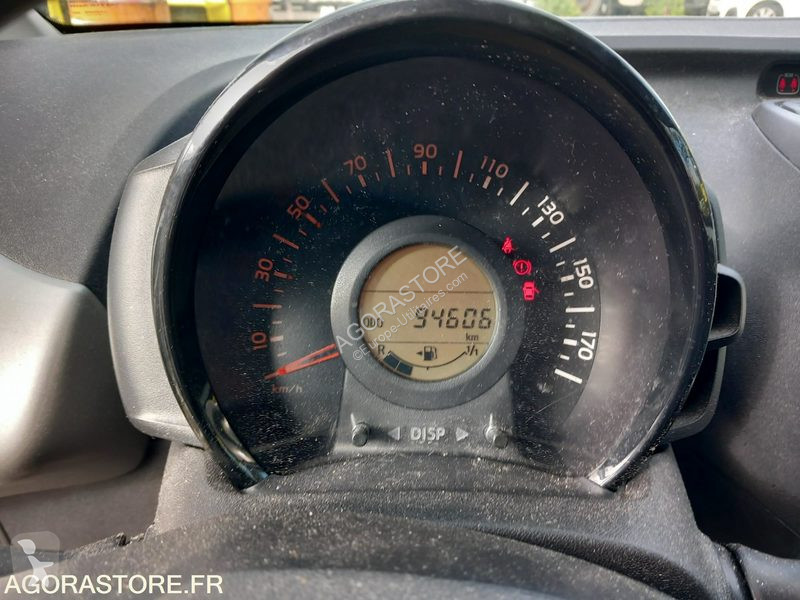 Peugeot 108 van