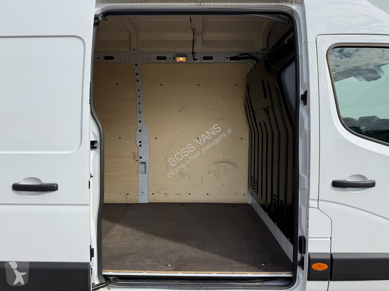 Renault L3H3 LED Cruise Control Airco Bluetooth...