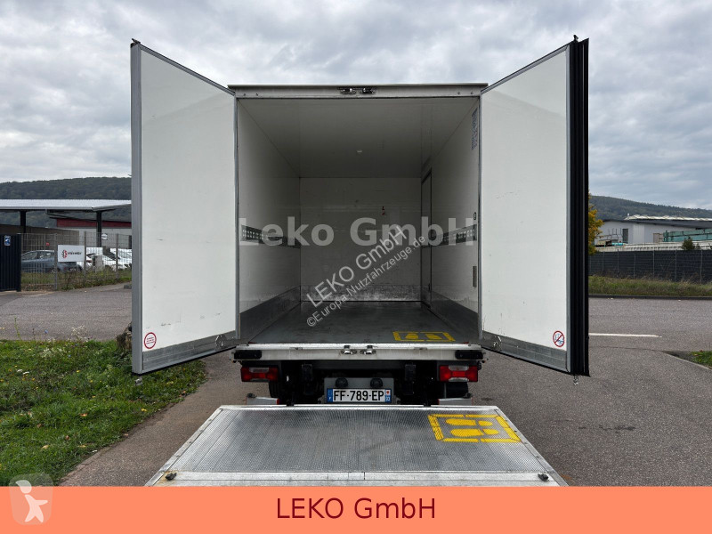 Iveco 35C14 van