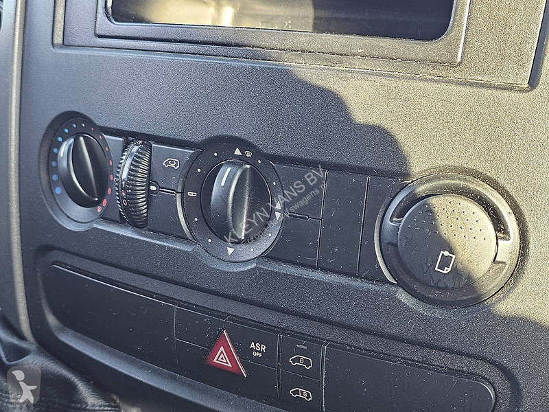 Volkswagen  2 van