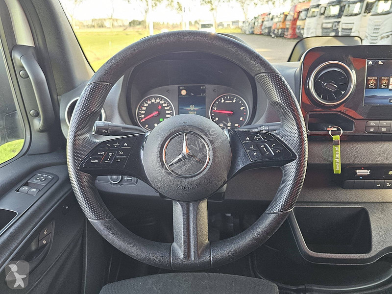 Furgoneta Mercedes 317 L2H2 | Automaat | LED |...