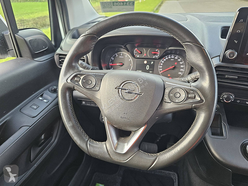 Opel 1.5 automaat, airco, navi, pdc, zijdeur van