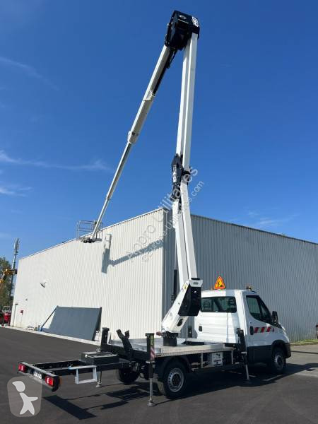 Úžitkové vozidlo Iveco 35S14