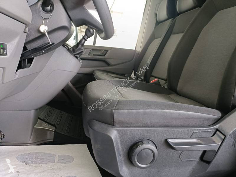 Volkswagen 2.0 TDI 140 van
