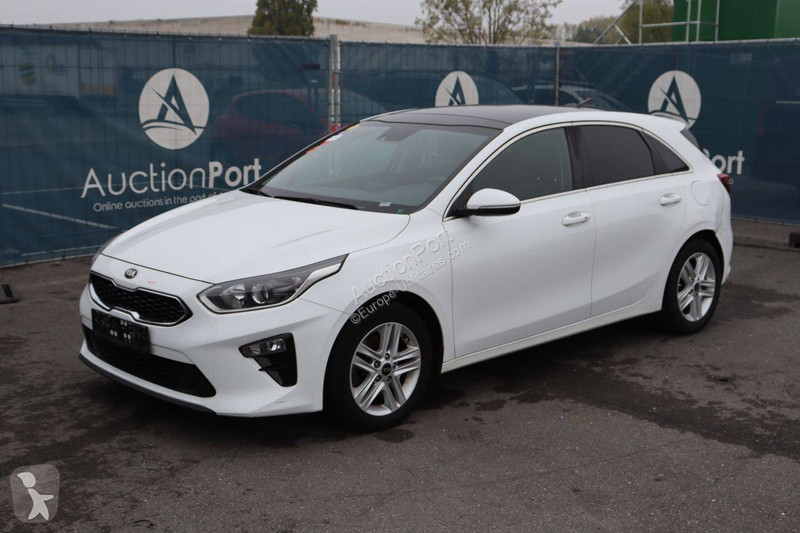 KIA  cee'd van