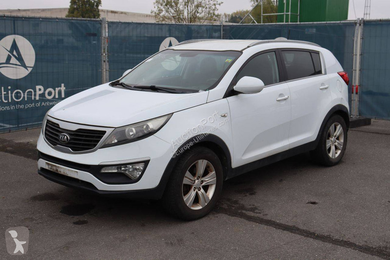 KIA  van