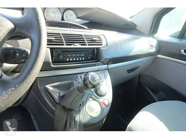 Užitkové vozidlo Peugeot 807