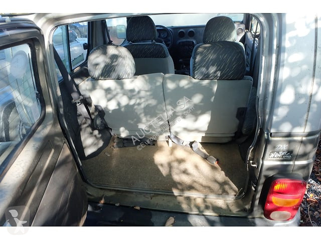 KIA Retona van
