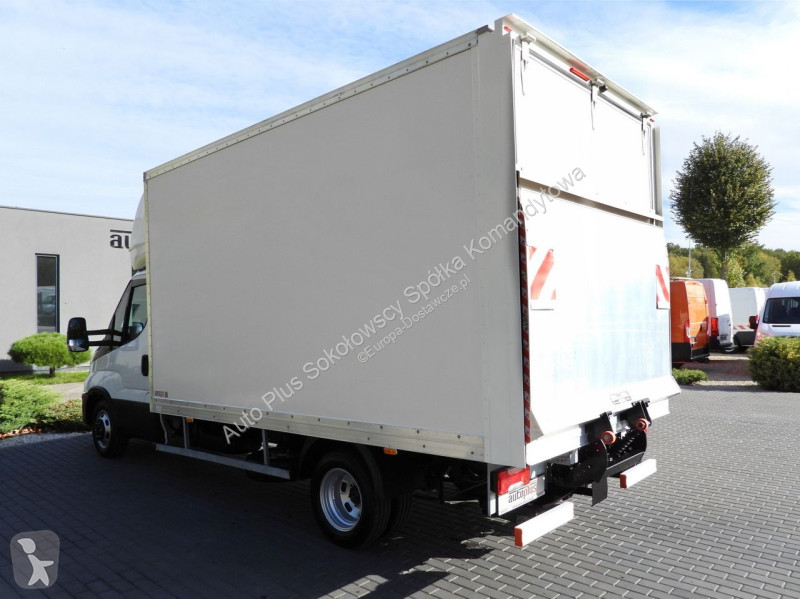 Iveco 35C16 DAILY van