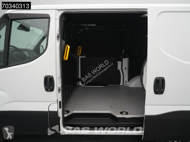 Iveco 35S16 A/C Towbar Cruise control van