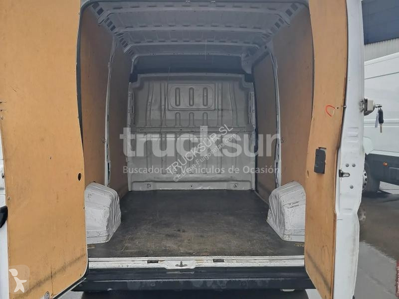 Citroën JUMPER 120.33 L2H2 van