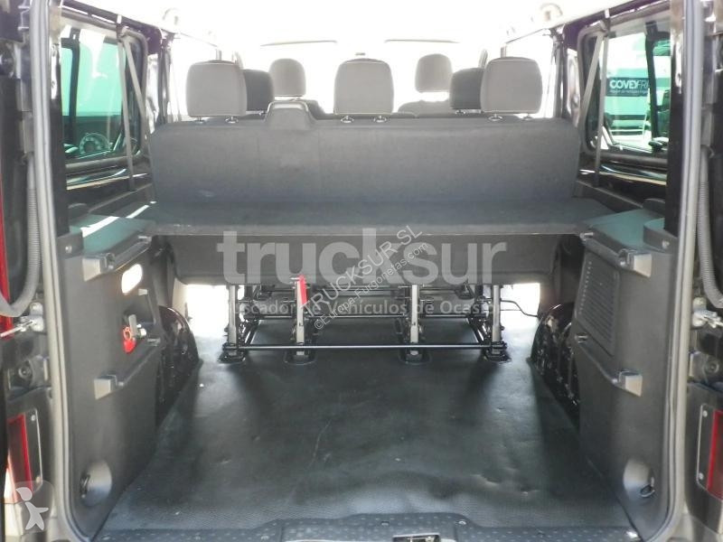 Renault TRAFIC 8 PLAZAS 125CV van