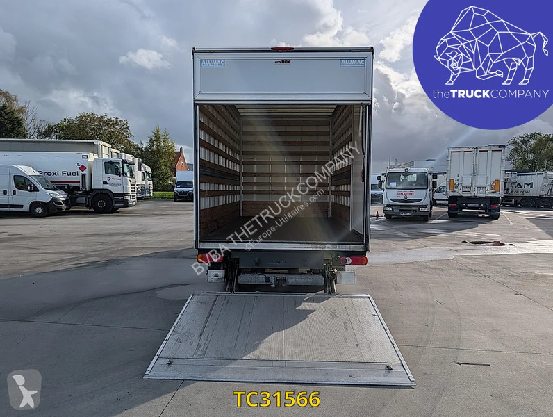 Renault 2.3 DCI KOFFER MET LAADBRUG van