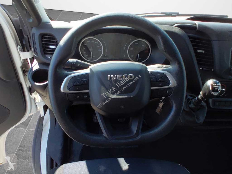 Užitkové vozidlo Iveco V - daily 35 C14 3750...