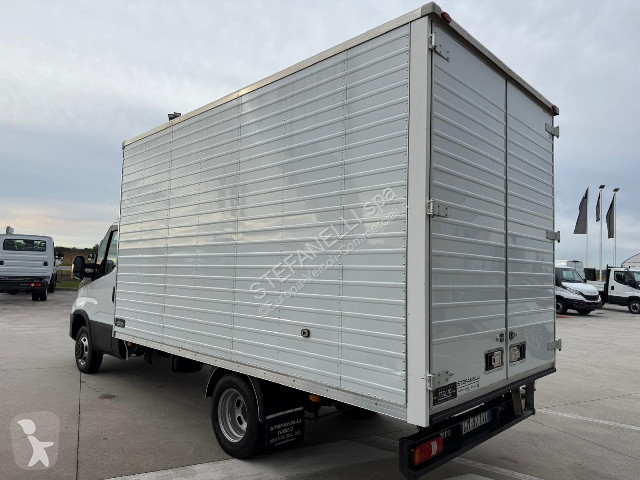 Iveco DAILY 35C14H BOX van