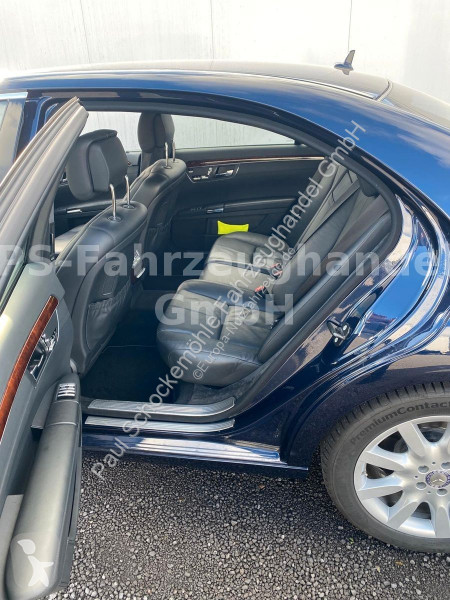 Užitkové vozidlo Mercedes Limousine S 500 4Matic L