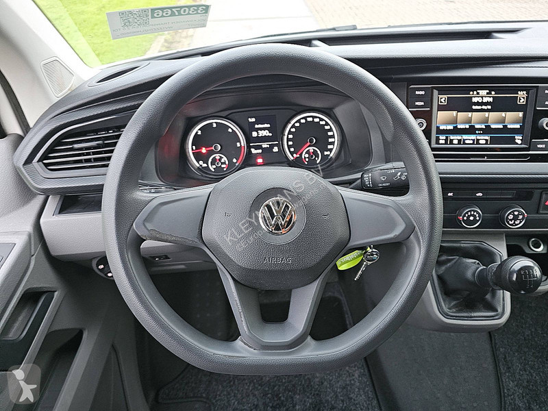 Furgoneta Volkswagen 2.0 TDI L2H1 T6.1 Carplay!!