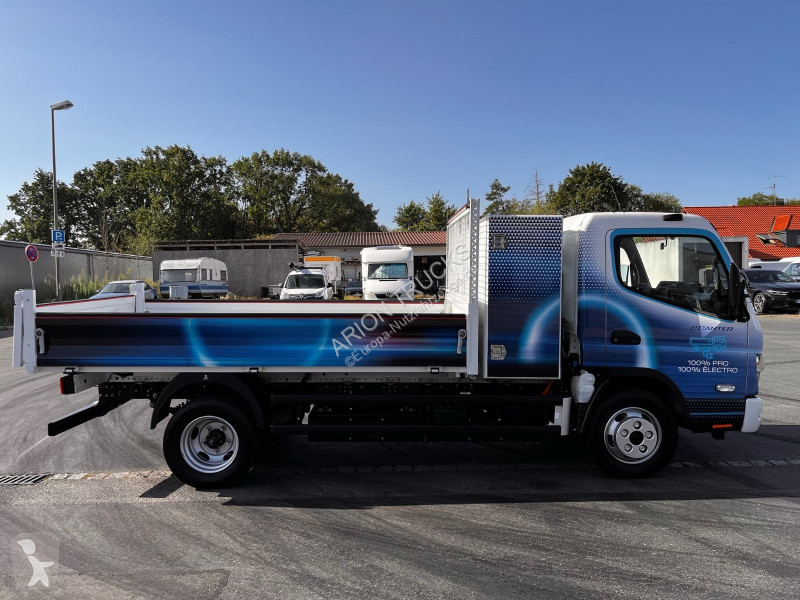 Furgoneta Fuso 4C15...