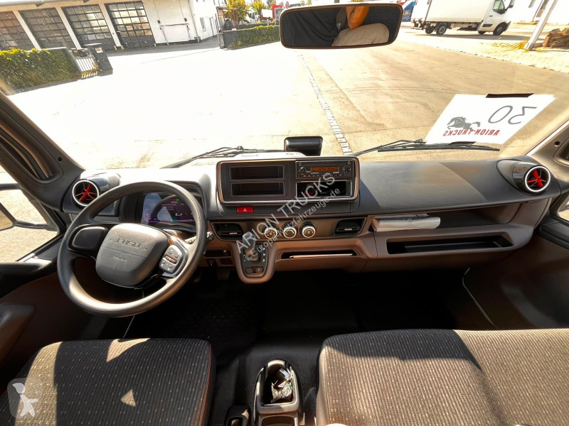 Furgoneta Fuso 4C15...
