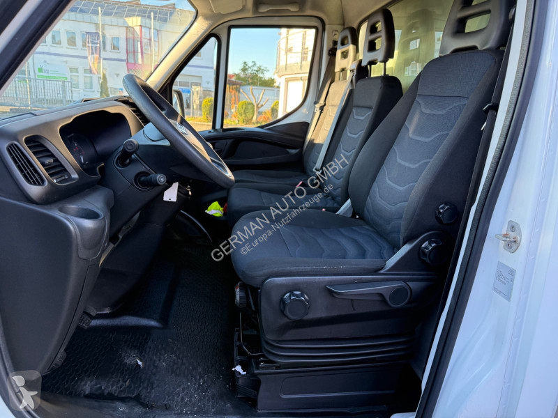 Furgoneta Iveco 35C15 3,0L Koffer LBW 750kg...