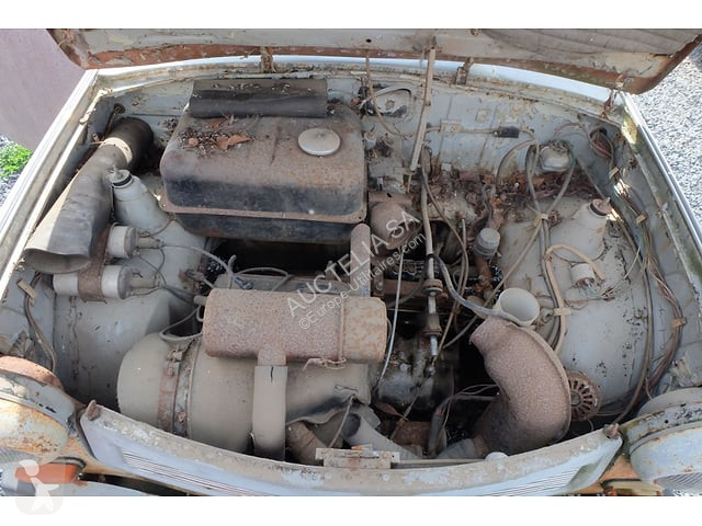 Furgoneta Trabant 601