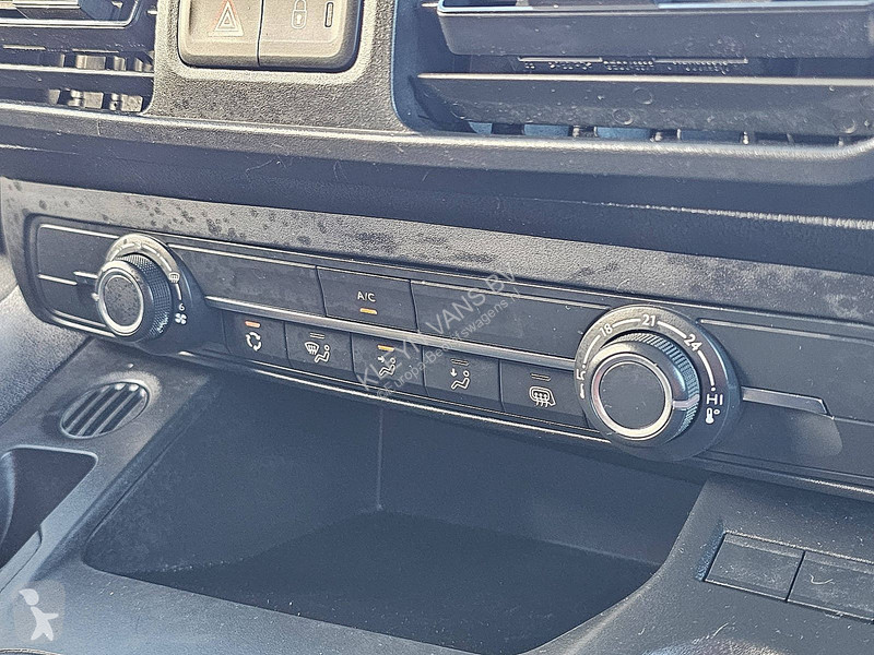 Furgoneta Opel 1.5 airco, navi, zijdeur, pdc