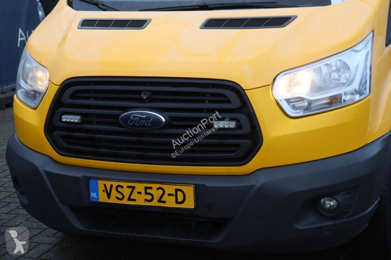 Furgoneta Ford