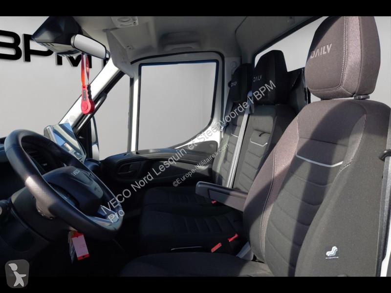 Bedrijfswagen Iveco CCb 35C21H empattement 3750...