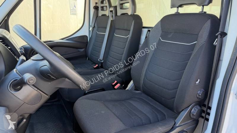 Furgoneta Iveco 35C16