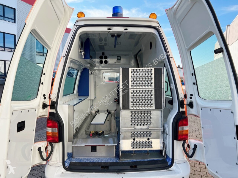 Furgoneta Volkswagen T5 2.5 TDI 4x2 T5 2.5 TDI...
