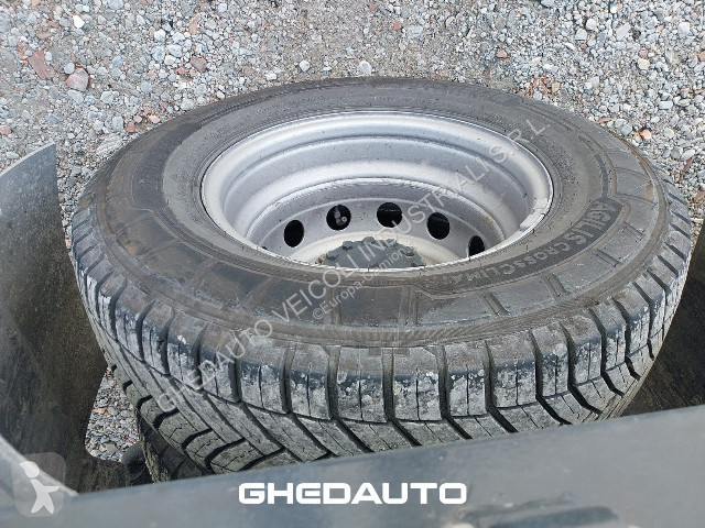 Véhicule utilitaire Iveco Daily 65C15 - 65C15