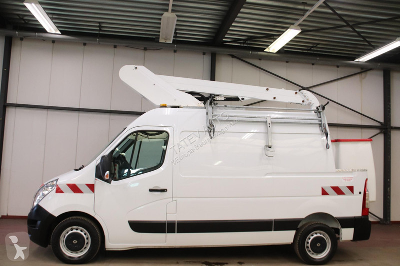 Furgoneta Renault AUTOHOOGWERKER 12 METER...