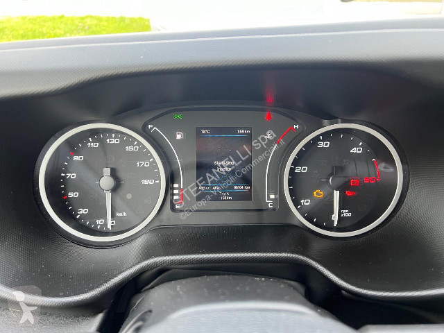 Veicolo commerciale Iveco DAILY 35S16 V