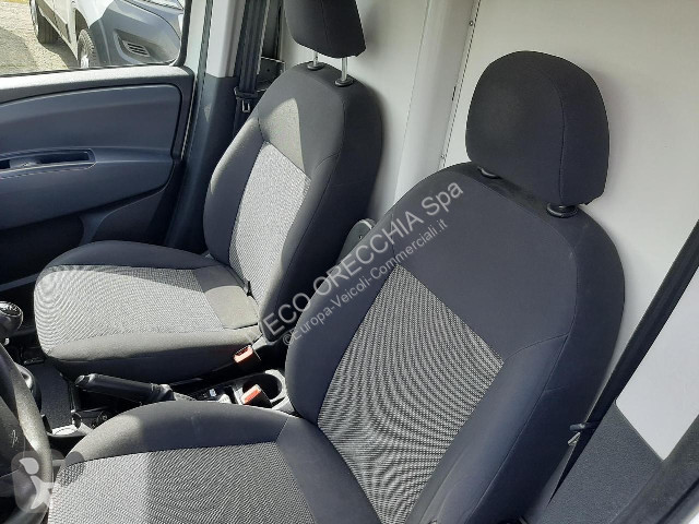 Furgoneta Fiat DOBLO