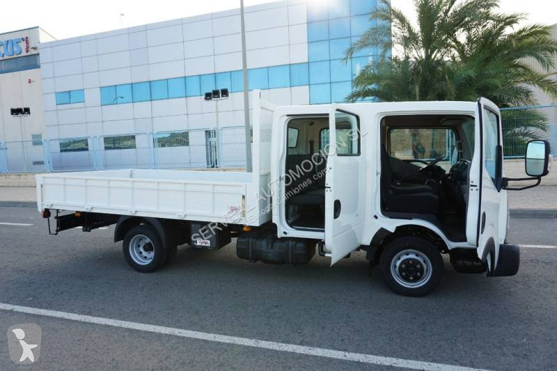 Furgoneta Nissan