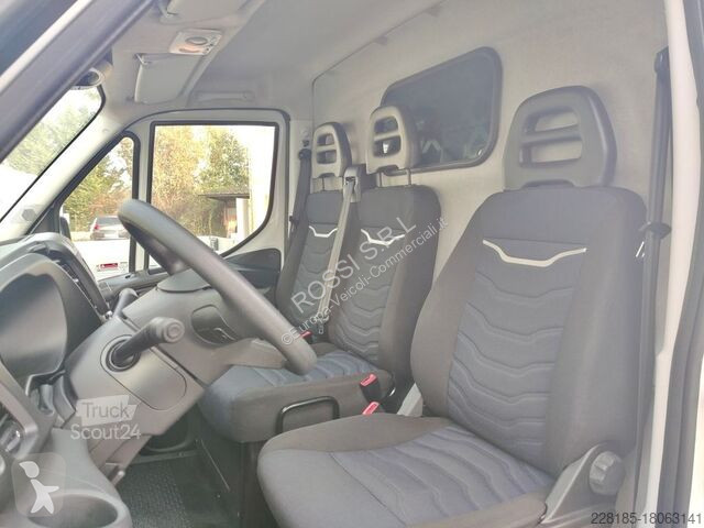 Furgoneta Iveco DAILY - 35S16