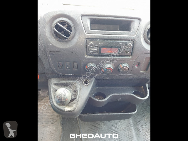 Veículo utilitário Renault Master III 35 RWD E5...