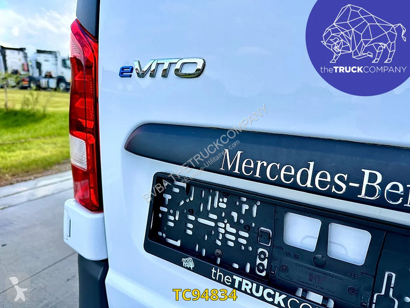 Véhicule utilitaire Mercedes 111 RANGE 150 KM e-