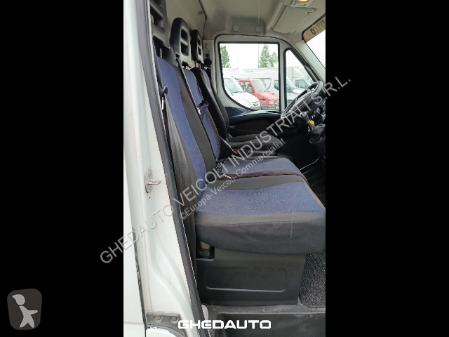 Veicolo commerciale Iveco IVECO DAILY 35S14