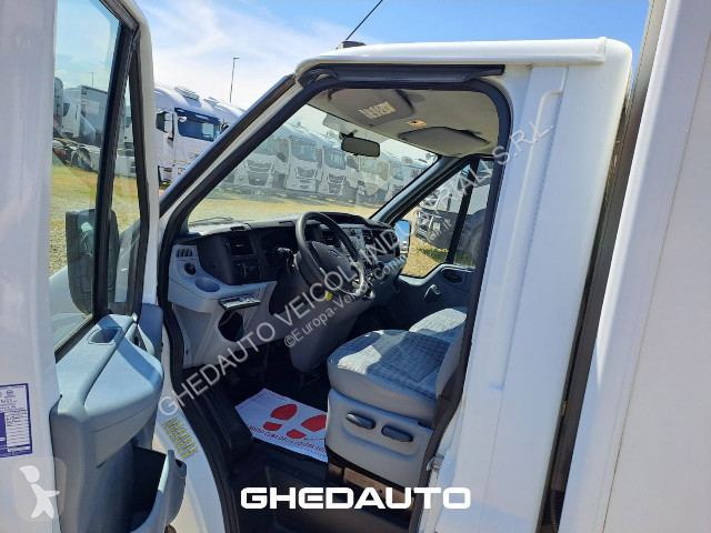 Furgoneta Ford Transit VI 350 RWD 2006 -...
