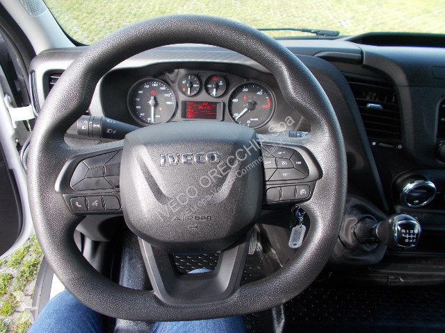 Veicolo commerciale Iveco DAILY 35C16 3.0 - 4100