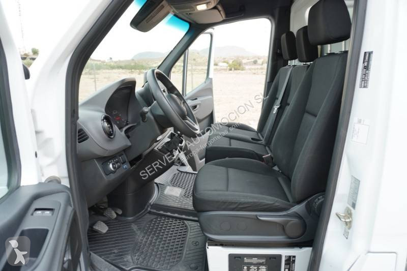 Véhicule utilitaire Mercedes