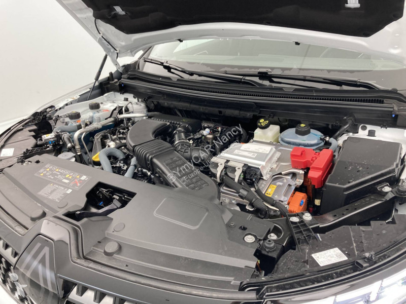 Veicolo commerciale Renault Austral E-Tech full...