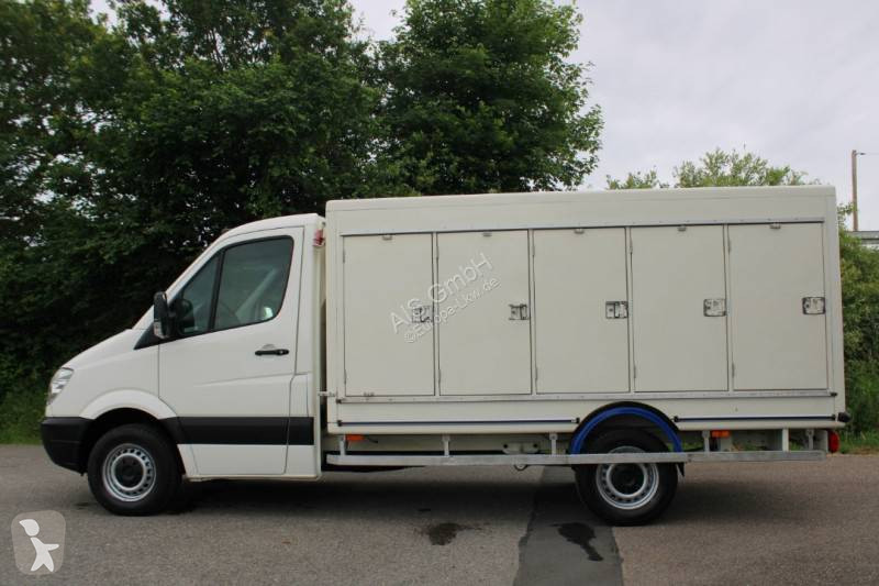 Véhicule utilitaire Mercedes