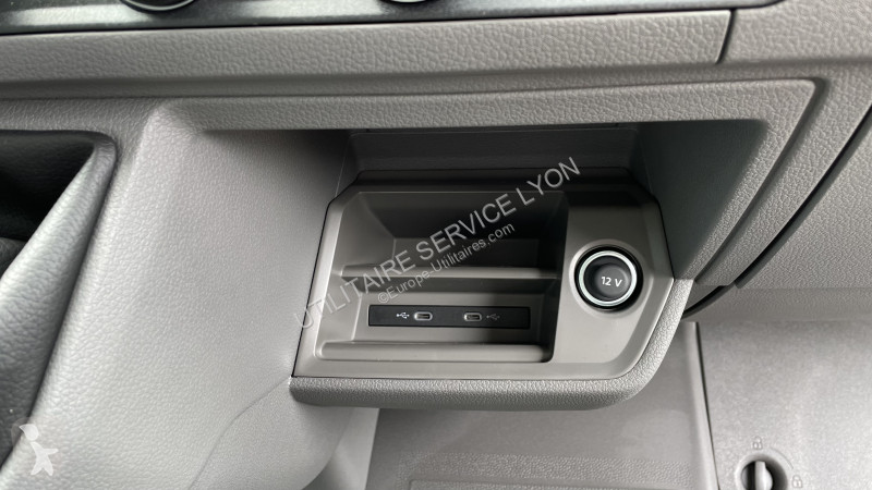 Véhicule utilitaire Volkswagen BENNE COFFRE JPM...