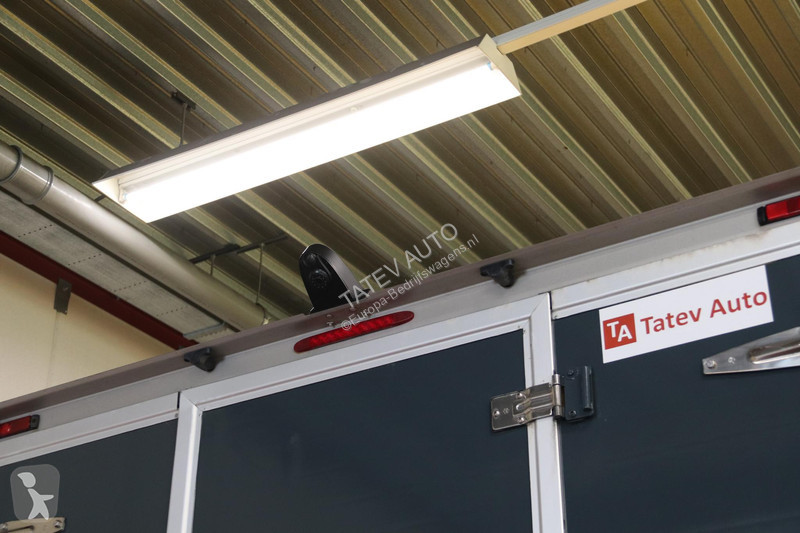 Furgoneta Renault LOWLINER VERKOOPWAGEN LEASE...