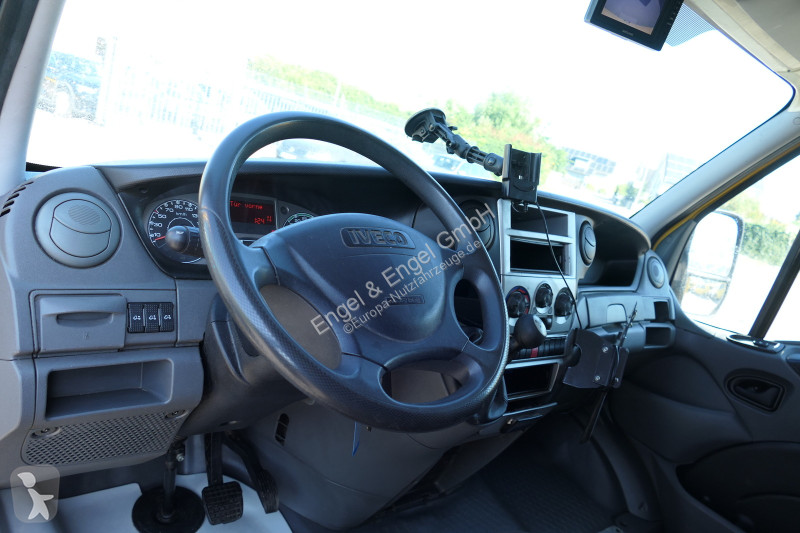 Užitkové vozidlo Iveco Daily 35 S11 C30C...