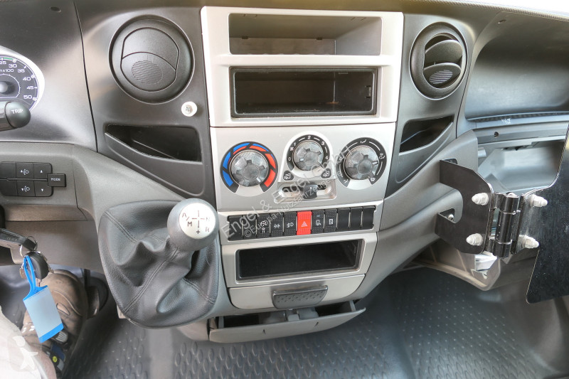 Nyttofordon Iveco Daily 35 S11 C30C AUTOMATIK...