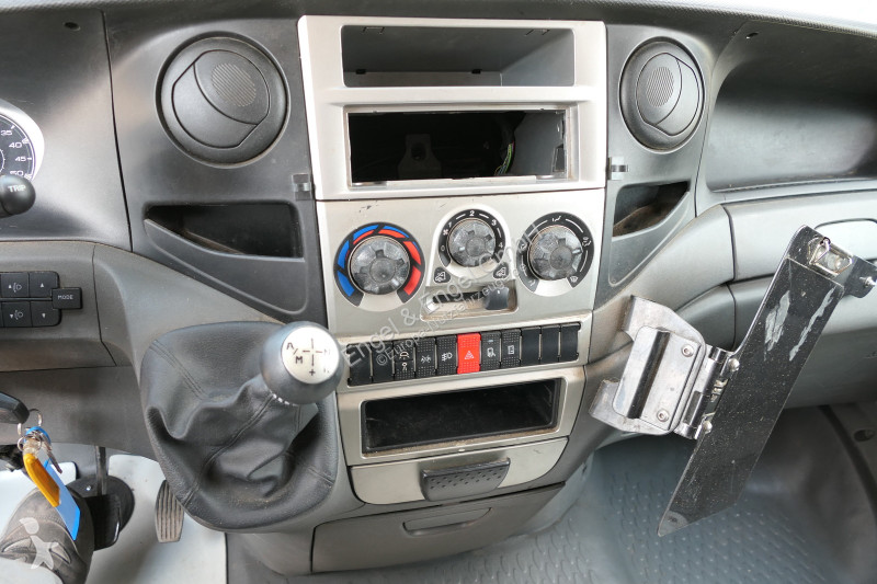 Veicolo commerciale Iveco Daily 35 S11 C30C...